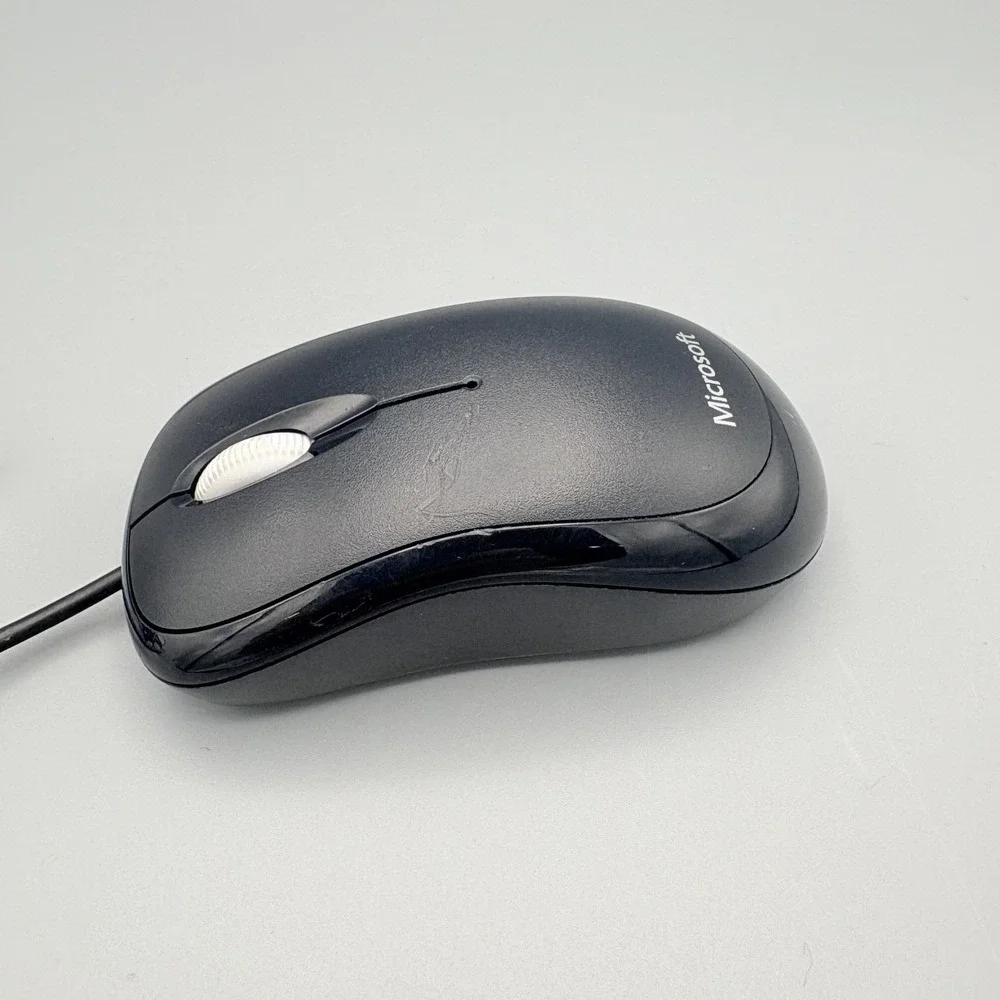OEM Microsoft Basic Optical‎ Black Mouse V2.0 USB Model: 1113 Works